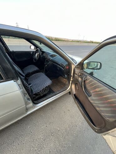 qosqu satilir: Opel Astra: 1.6 l | 1997 il 356254 km — 17