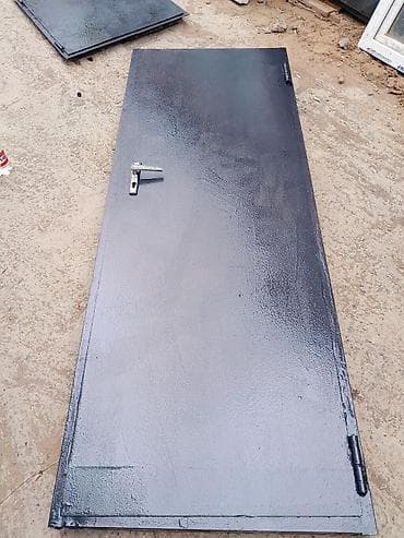 sef qapi: Metal qapı – tək qanad - Material: polad/metal vərəq - Rəng: tünd — 1