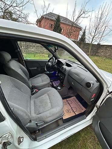 bmw satisi: Proton : 1.3 l | 2005 il 230000 km Sedan — 6