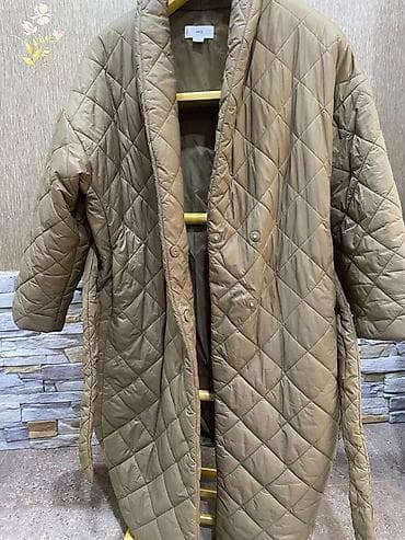 duyməli: Palto, Mango, M — 2