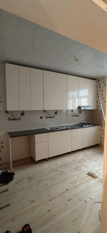 Sifarişlə mətbəx dəsti, Özü çəkən petlələr, Parlaq laminat, Kredit yoxdur, Pulsuz çatdırılma, Rayonlara çatdırılma