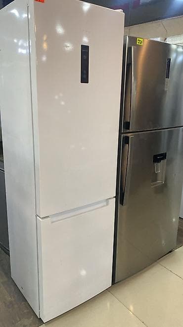 mini phone: Ağ rəngli, alt kameralı soyuducu. Üst bölmə soyuducu, alt çekmece — 1