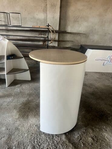 электрический кабель: Resepsiyon/ön masa və kiosk tipli stendlər - Müxtəlif modellər: qövs — 7