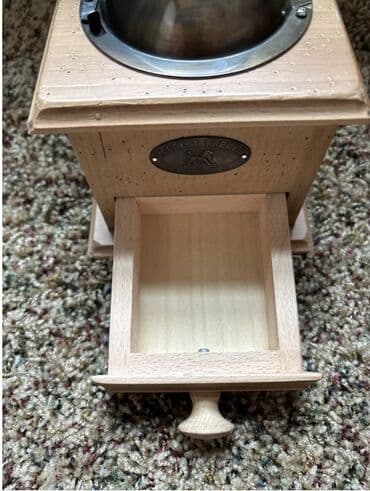 qəfədan: Qəhvədan, Fransa — 6