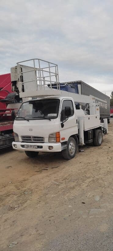 kənd təsərrufatı texnikalarının satışı: Avto sebet. tok sistem. üst matoru da var. kenardan idare etme pultu — 2