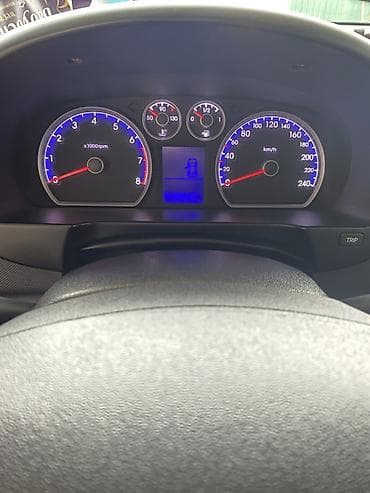 avtomobil satış: Hyundai i30: 1.4 l | 2011 il Universal — 10