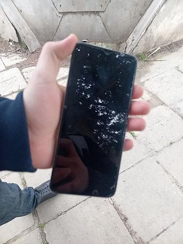 Samsung A10e, 32 GB, rəng - Qara, İki sim kartlı