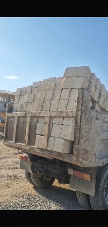 holcim sement qiymeti: Daş 0.65 q 
Çatdırılma pulsuz — 1