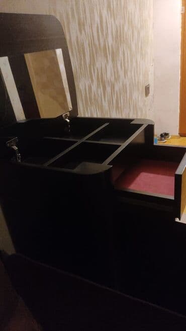 dehliz guzgusu: Güzgülü — 3