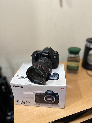 Canon EOS 6D Mark II + Canon EF 24-70mm f/2.8L (II) dəst Məhsulun