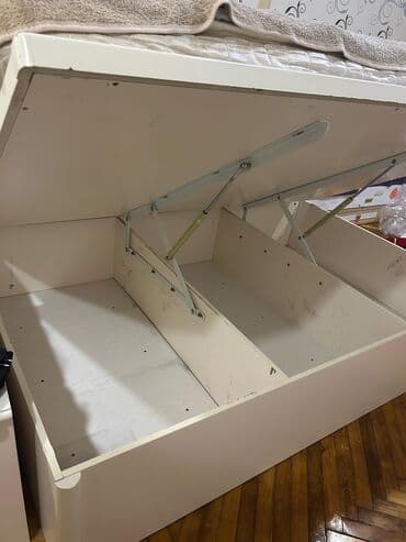 Alfa Romeo: İkinəfərlik çarpayı, Dolab, İşlənmiş — 3