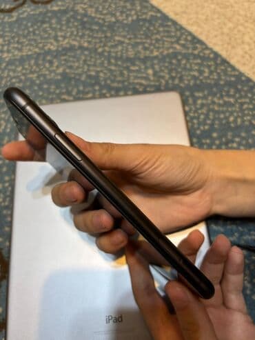 ıphon: IPhone 11, Qara, Face ID — 2