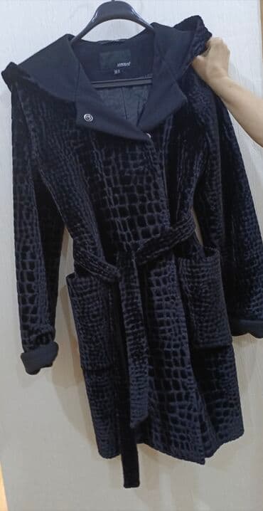 Palto, S, rəng - Qara lalafo.az -da Palto, S, rəng - Qara