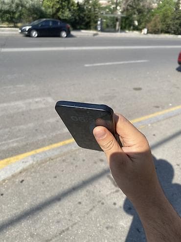 ayfon kreditle: IPhone 15, 256 GB, Qara, Face ID — 6