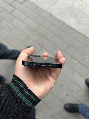 iphone 13 islenmis: IPhone 13, Midnight — 5