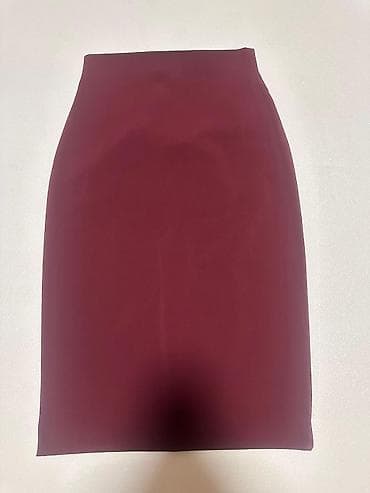 koja yubka modelleri: Bordo rəngli qələm ətək - Model: klassik qələm kəsim, dizə yaxın — 2