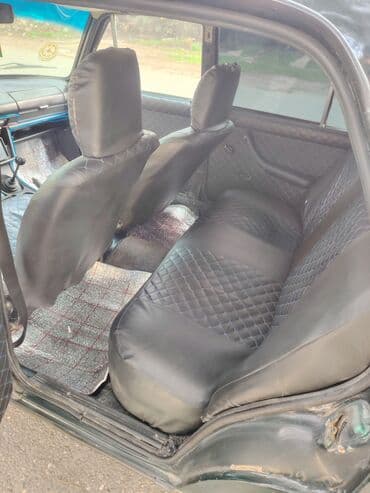 vaz 21 06 matoru: VAZ 2106 sedan - Kuzov: 4 qapılı sedan, tünd yaşıl rəng - Ön optika — 8