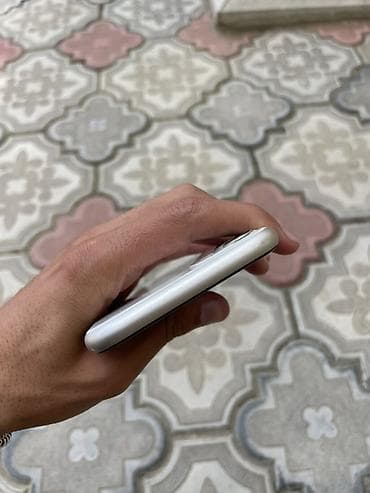 apple ipad 11: IPhone 11, 128 GB, Ağ, Face ID — 7