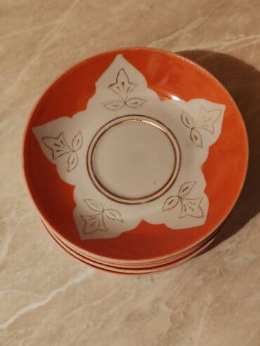 Digər süfrə qabları: Nəlbəkilər, Farfor, SSRİ — 1