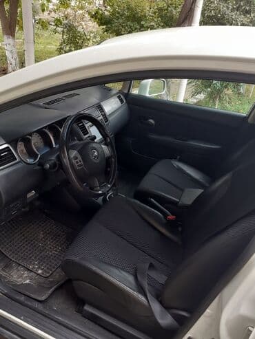 cesqa qiymeti: Nissan Tiida: 1.6 l | 2008 il Sedan — 8