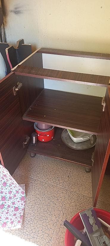 kuxna skafi: Dolab — 2