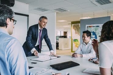 смм менеджер вакансии: SMM-специалист. 28 — 1