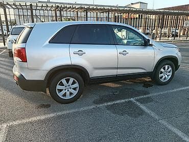 böyük güzgü: Kia – salon görüntüləri Model: Kia (sükan üzərində orijinal loqo və — 9