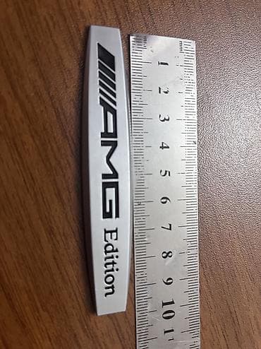 barter avto: Шильдик AMG Edition — 1