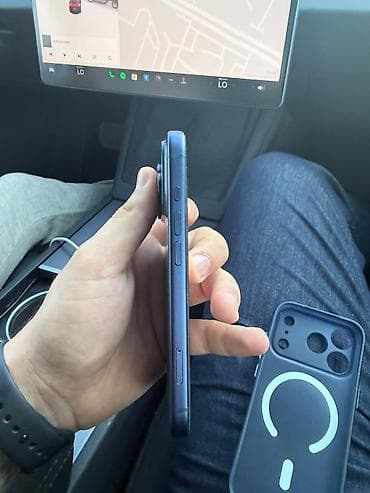 mac pro: IPhone 17 Pro, Mavi — 3