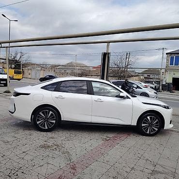 Avtomobil satışı: Ilkin ödəniş 2500 ayliq 1100 manat. 33 ay — 4