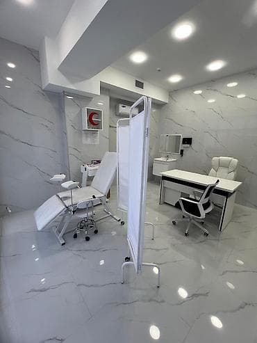 Qara Qarayev metrosu yaxınlığında Klinika icarəyə verilir./SATMAQ DA — 10
