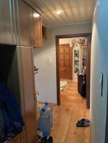 ilkin odənişsiz evler: Bakı, 2 otaqlı, Köhnə tikili, m. Neftçilər, 49 kv. m — 6