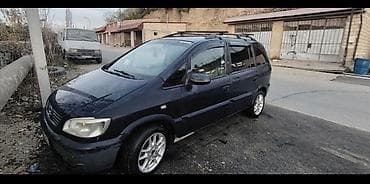 mini piter: Opel Zafira – 7 yerlik ailə miniveni Texniki xüsusiyyətlər: - Kuzov — 3