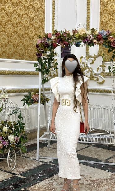 sari sapfir dasi: LadyClub'dan 250AZN alinib.Bir defe geyinilib.36 bedendir — 2