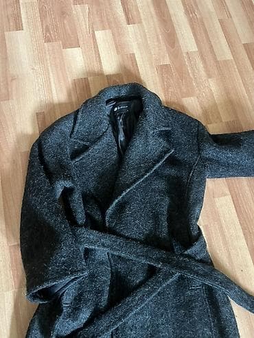 Şortlar: Tünd boz rəngdə uzun palto - Model: Kəmərli, xanım üçün uzun palto - — 3