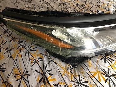 Avtomobilin elektrik sistemləri: Sağ, Yaxın və uzaq vuran işıqlar Toyota, 2022 il, Orijinal, ABŞ, İşlənmiş — 8