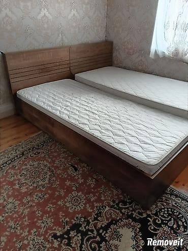 İkinəfərlik çarpayı, Bazalı, Matras ilə, Siyirməsiz