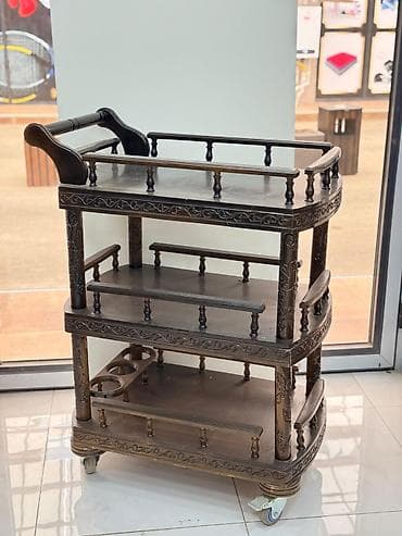 Klassik üslubda taxta servis/sərxoş arabası - Material: bərk ağac