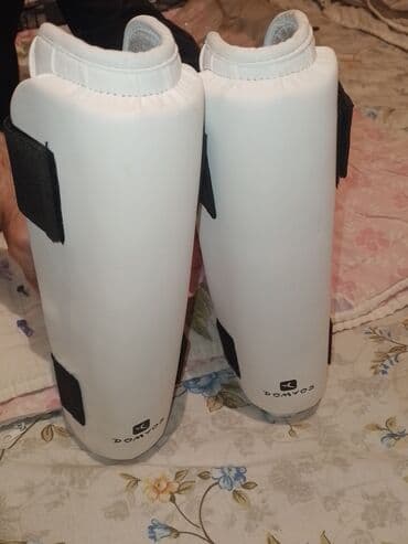 детские кеды на танкетке: Domyos qamış qoruyucuları (shin guard) – 1 cüt, ağ rəngdə. - Karate — 1