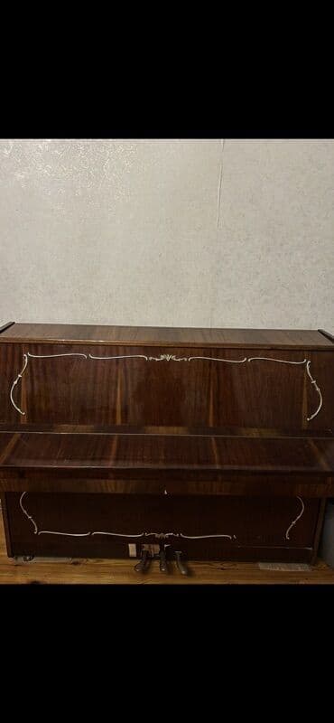 weinbach пианино: Пианино, Akkord, Акустический — 1