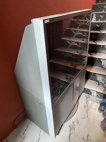 фото видео штатив: Arxadan proyeksiya tipli iri ekran televizor - Korpus: metal/plastik — 1