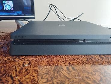 blur playstation 4: PS4 Slim oyun paketi Komplekt: - Sony PlayStation 4 Slim konsolu — 3