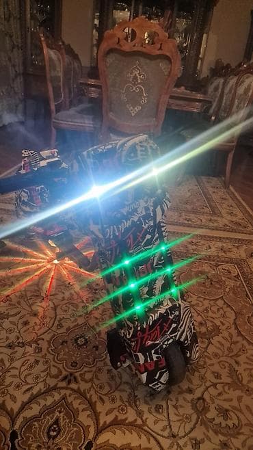 Uşaq üçün elektrikli “Honda” stili mini motosiklet/ride-on skuter -