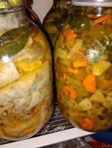 Şirniyyat məhsulları: Ev şəraitində hazırlanmış turşu çeşidləri - Xiyar turşusu – sarımsaq — 2