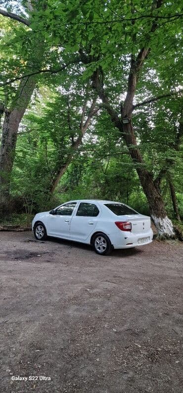 kvadratsikl satisi: Renault Logan: 1.6 l | 2013 il 400000 km Sedan — 4