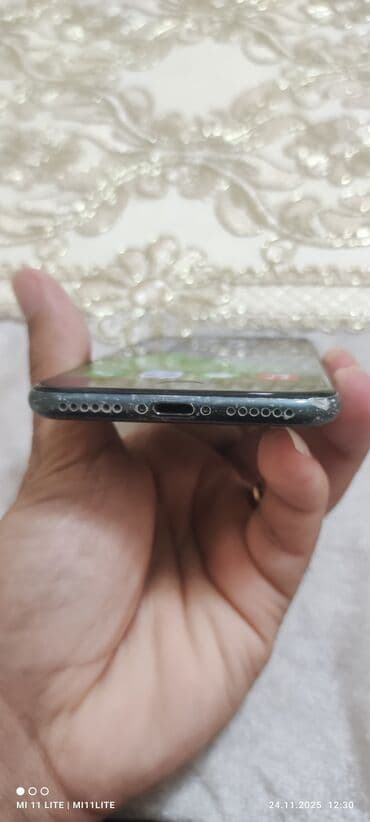 barter telefonla: IPhone 7, 32 GB, Qara — 3