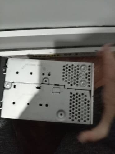 Digər avtoelektronika: Maqnitol, AUX — 4