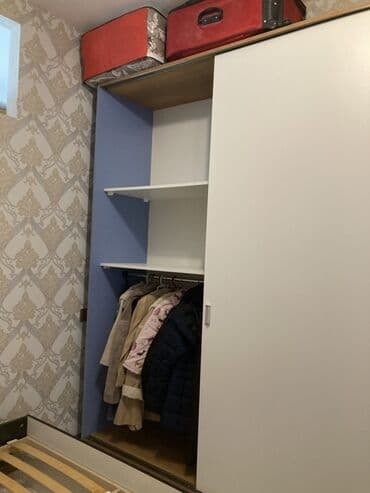 kiçik dolab: Kupe, 3 qapılı Düz dolab, Qarderob, paltar dolabı — 4