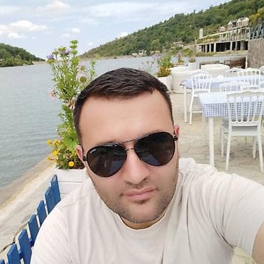 rayonlara surucu teleb olunur 2024: Şəxsi sürücü.hər növ avtomobil idarə etmək hüququ və bacarığı var — 2