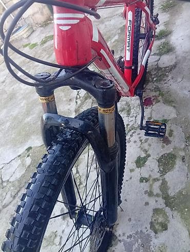 Assalam aleykum . 26- lıqdır .Təkərlər əla vəziyyətdədir . Skoruslar — 7